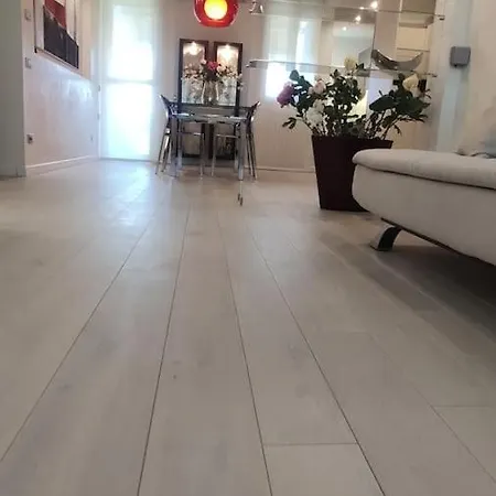 Appartamento Incantevole Con Parcheggio Gratuito Florenz Exterior foto