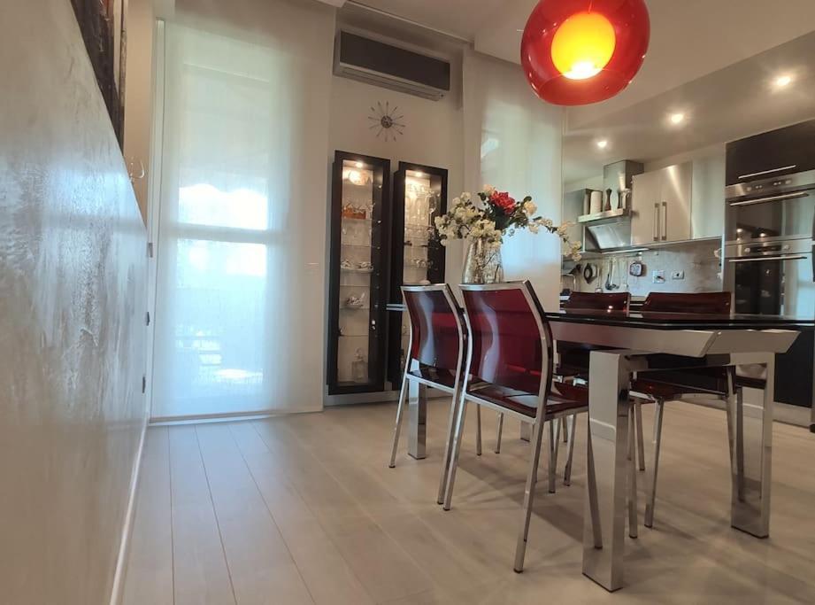 Incantevole Con Parcheggio Gratuito Apartment Florenz